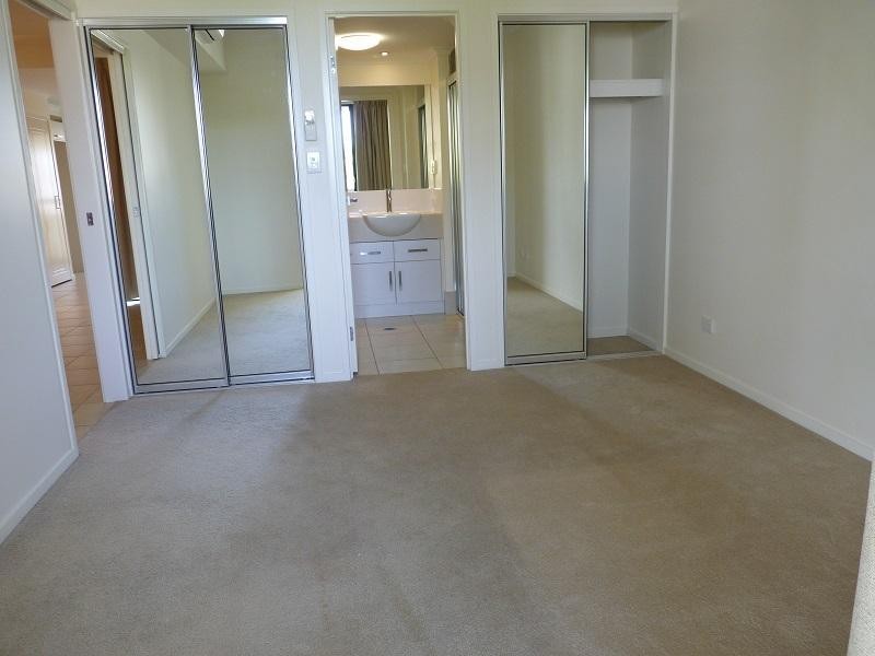 1 / 6-24 Henry Street, West End QLD 4810