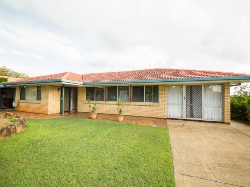 15 Eurydice St, Robertson QLD 4109