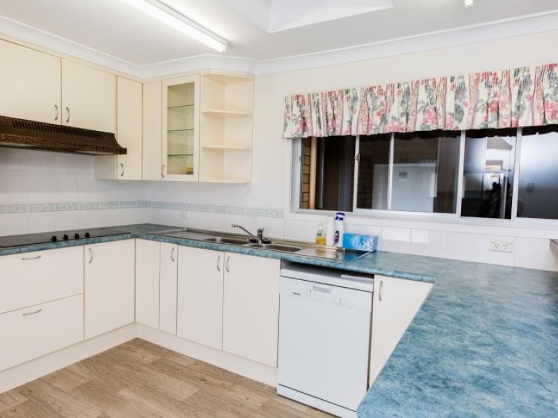 15 Eurydice St, Robertson QLD 4109