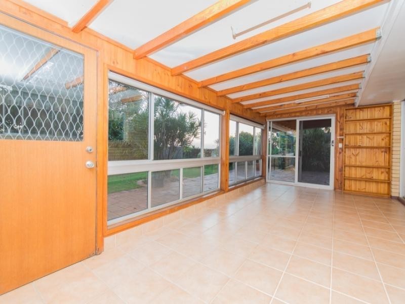 15 Eurydice St, Robertson QLD 4109
