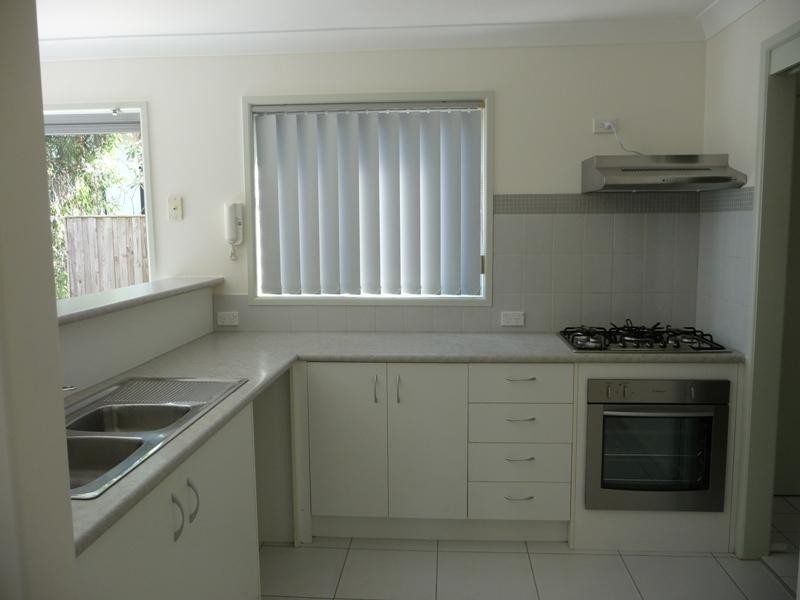 77 Nursery Ave, Runcorn QLD 4113