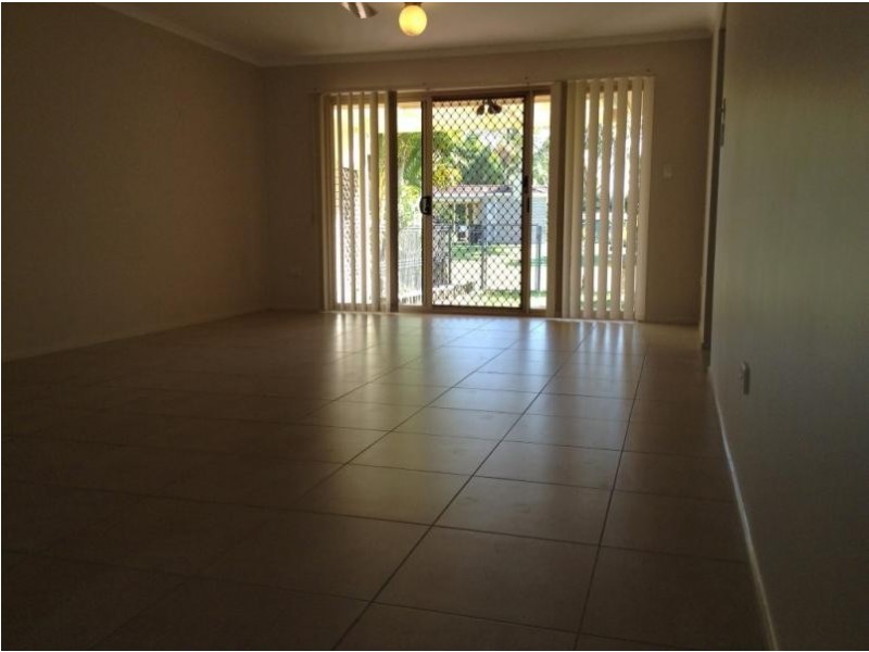 Varsity Lakes QLD 4227