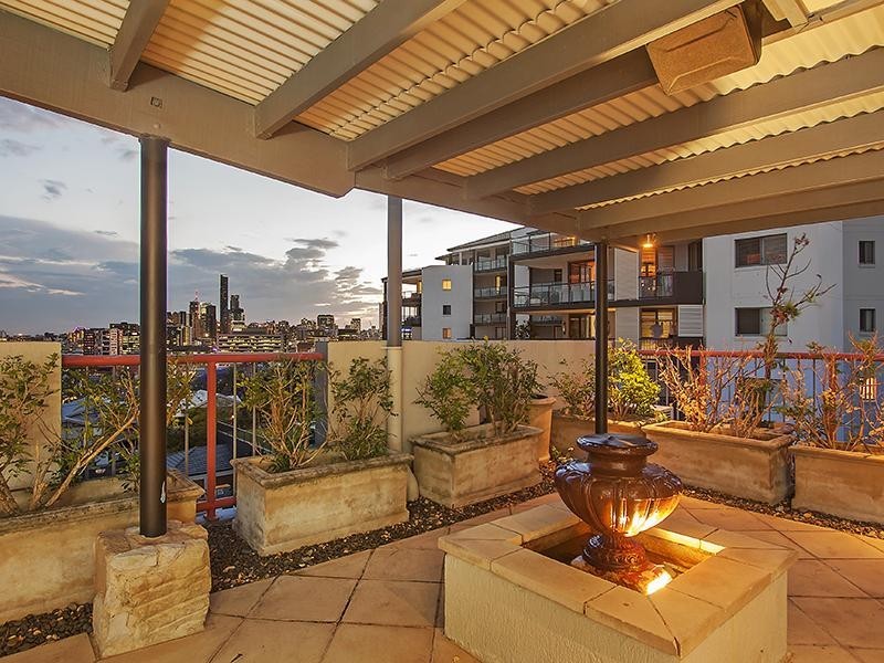 7 Boyd ST, Bowen Hills QLD 4006