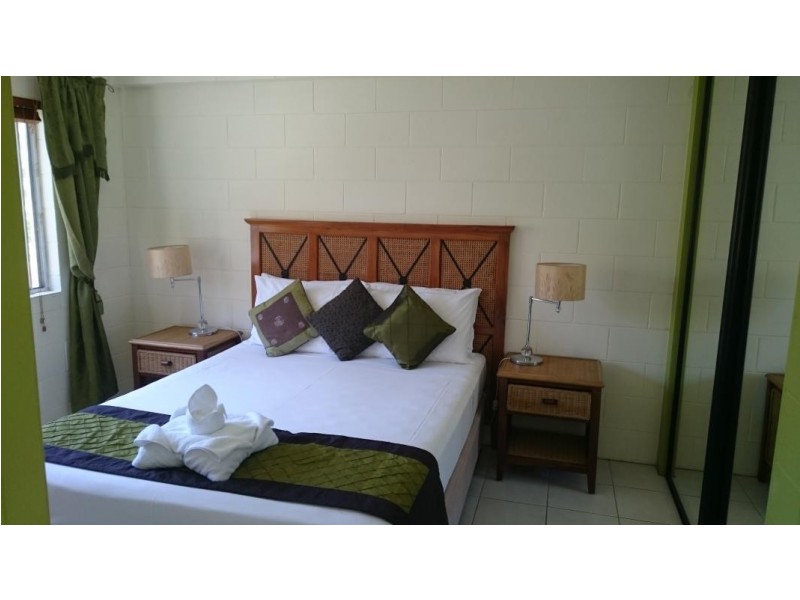 Clifton Beach QLD 4879