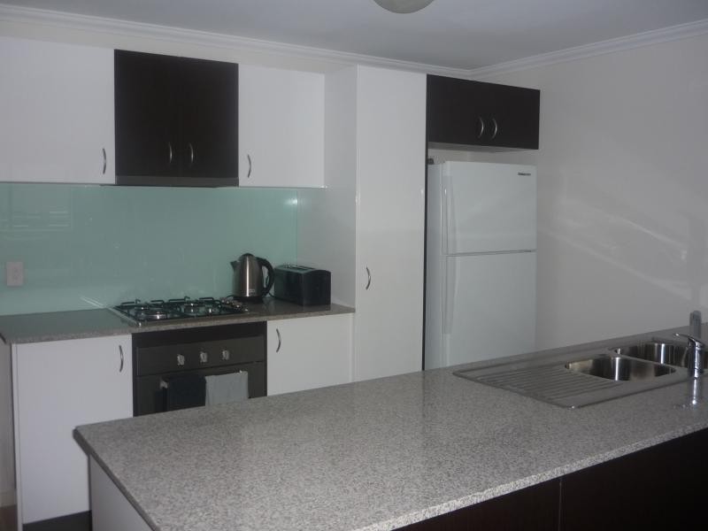 7 / 24 Allwood St, Indooroopilly QLD 4068