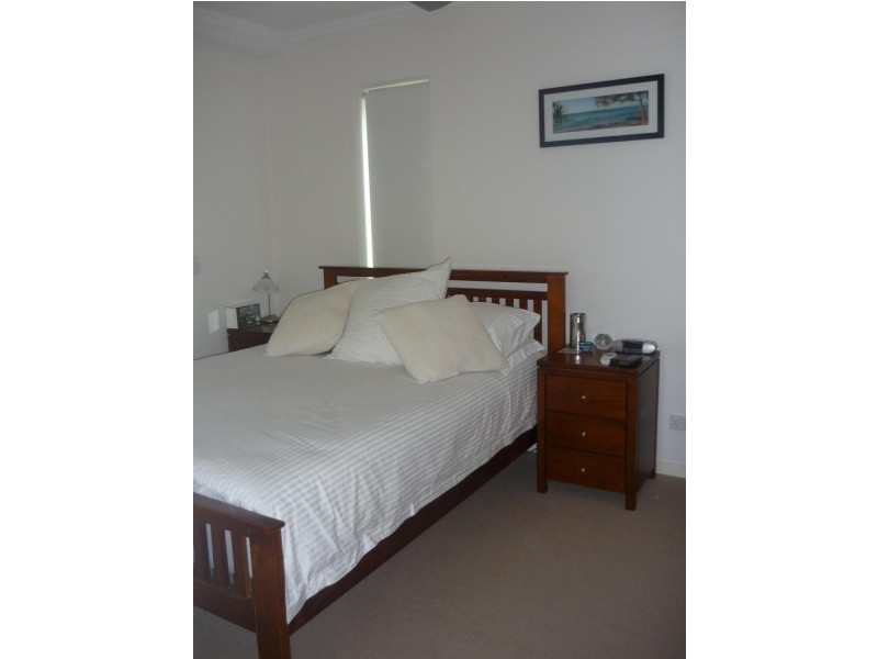 7 / 24 Allwood St, Indooroopilly QLD 4068