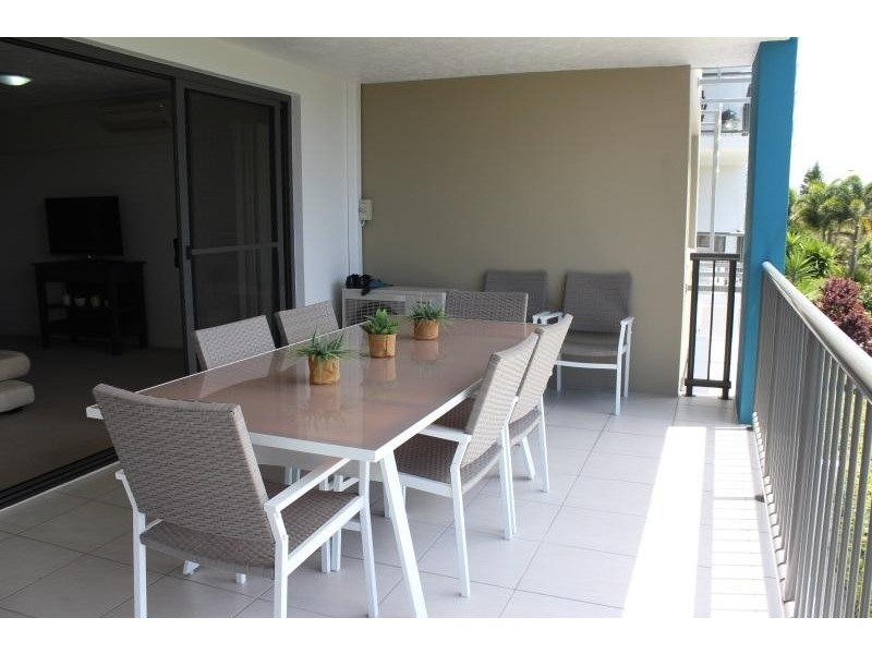 24/4 Grand Parade, Parrearra QLD 4575