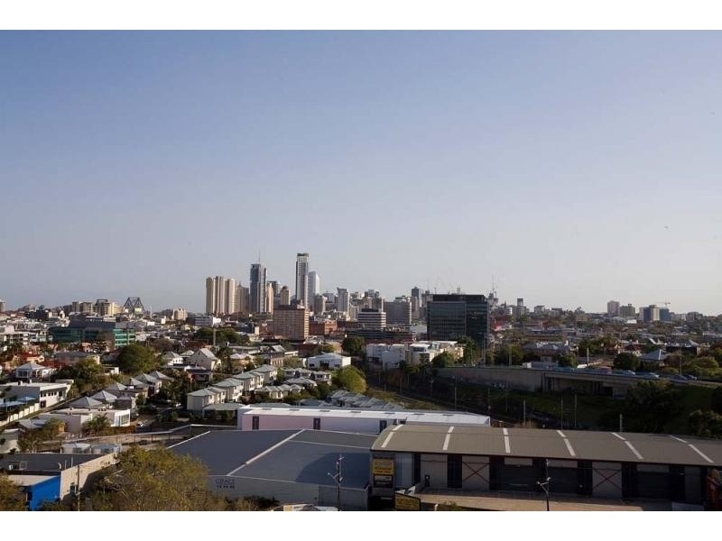 7 Boyd ST, Bowen Hills QLD 4006