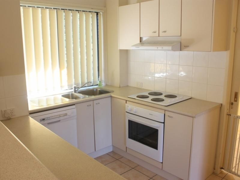 6/245 Albany Creek Rd, Bridgeman Downs QLD 4035