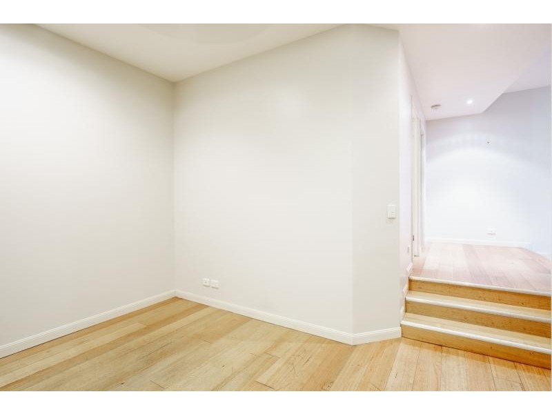 107 / 24 MACQUARIE STREET, Teneriffe QLD 4005