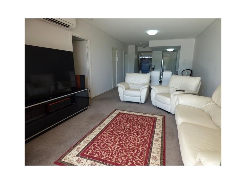 1033/ 16 Surbiton Court, Carindale QLD 4152