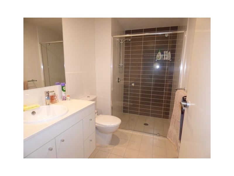 1033/ 16 Surbiton Court, Carindale QLD 4152