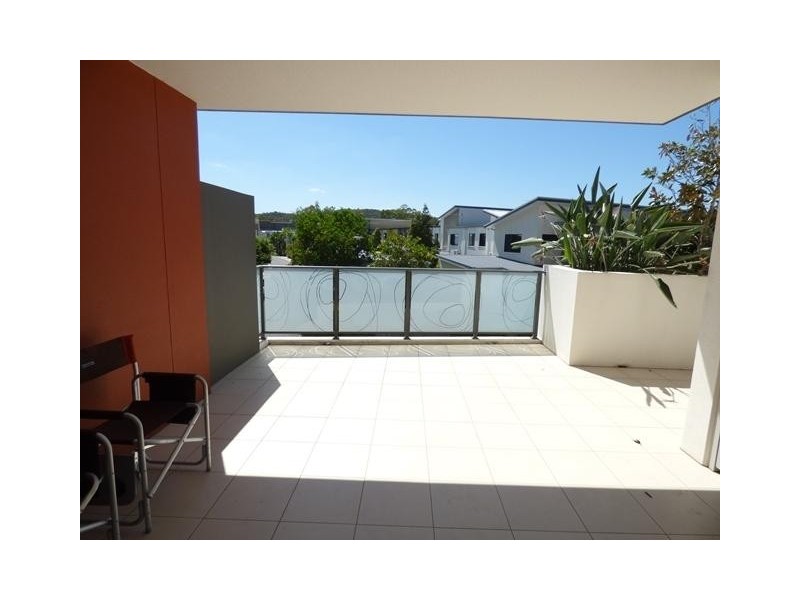 1033/ 16 Surbiton Court, Carindale QLD 4152