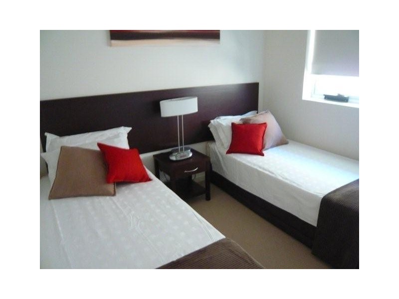 8 / 24 Allwood St, Indooroopilly QLD 4068