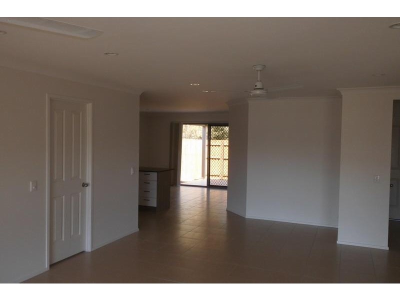 162 / 230 Pulgul St, Urangan QLD 4655