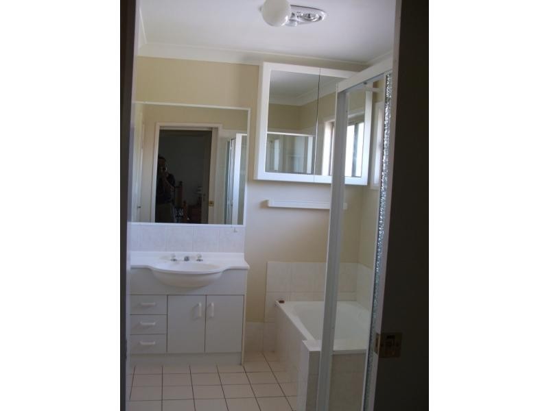 77 Nursery Ave, Runcorn QLD 4113