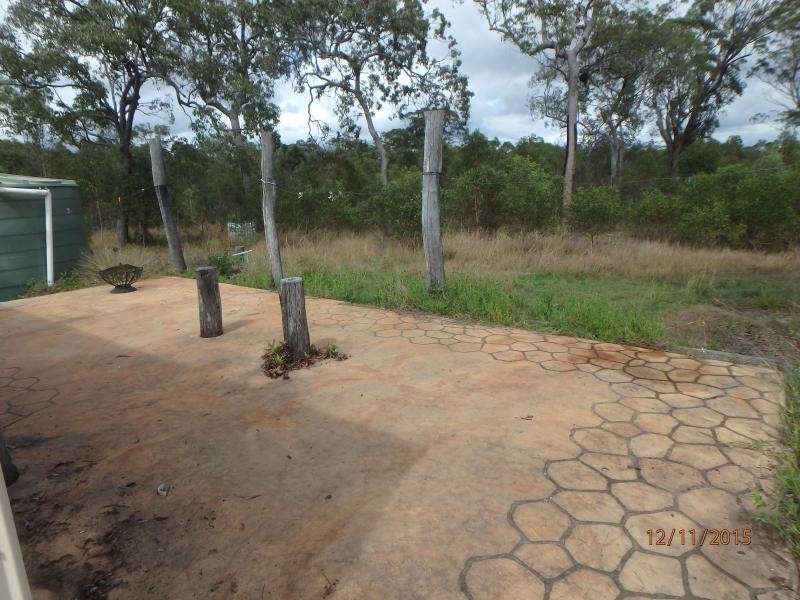 1 Maude Hill Rd, Deepwater QLD 4674