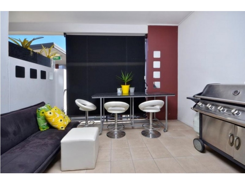 65 Berwick St, Fortitude Valley QLD 4006