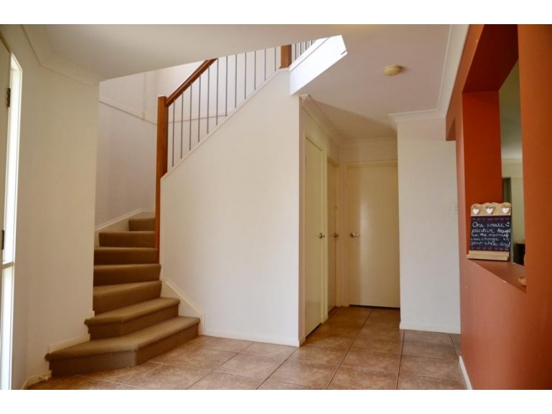 21 Keswick Pl, Redland Bay QLD 4165