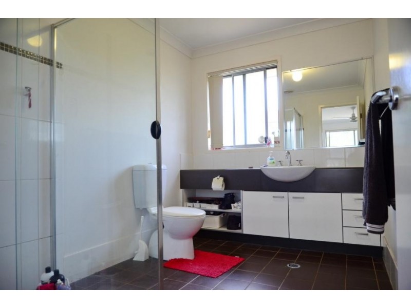 21 Keswick Pl, Redland Bay QLD 4165