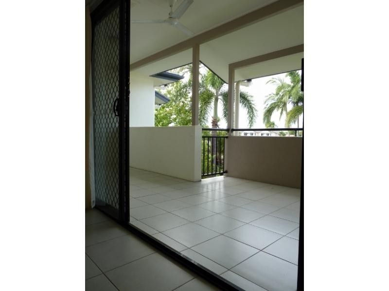 1 / 6-24 Henry Street, West End QLD 4810
