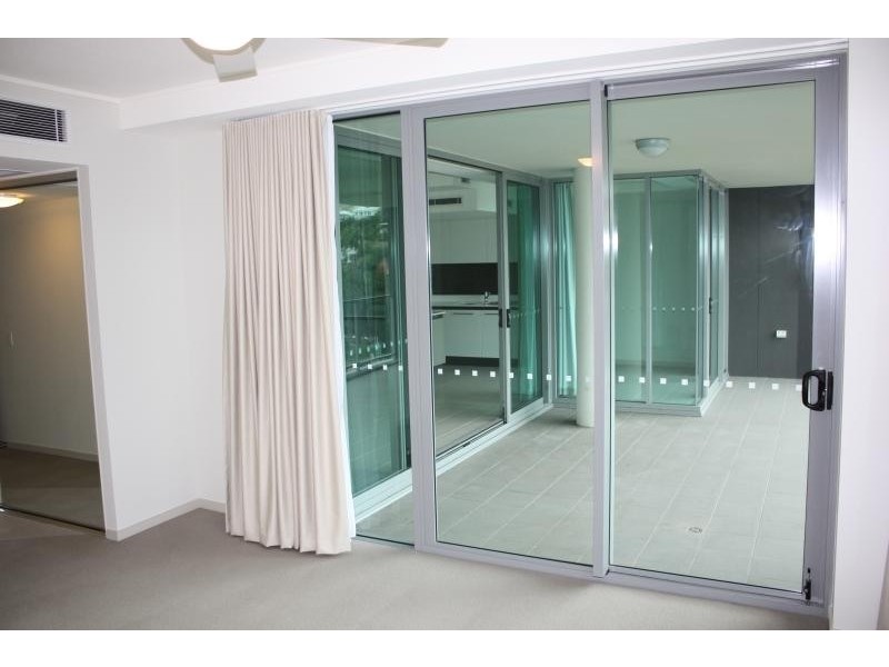 2503/6 Mariners drive, Townsville City QLD 4810