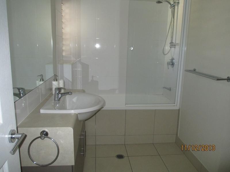 38 / 42 Warburton Street, North Ward QLD 4810