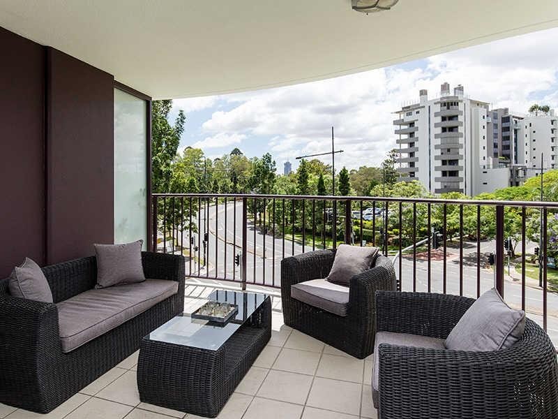 219/8 Land Street, Toowong QLD 4066