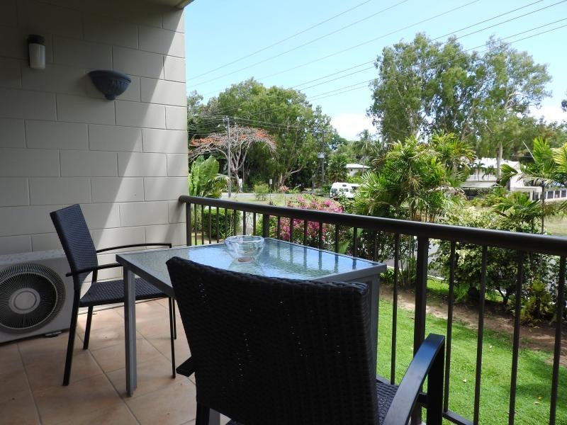 Clifton Beach QLD 4879