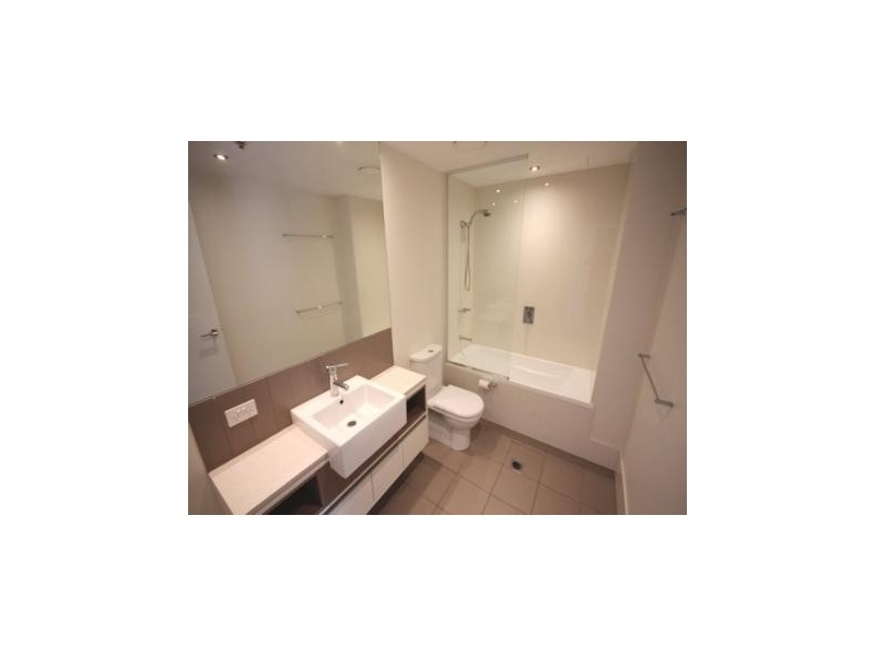 30 Macrossan Street, Brisbane QLD 4000