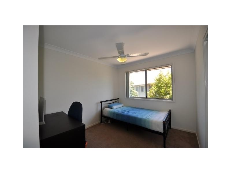 130 Jutland Street, Oxley QLD 4075