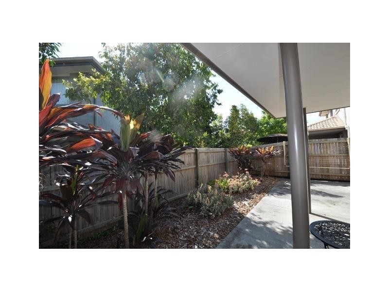 130 Jutland Street, Oxley QLD 4075