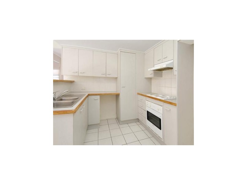 10 ADRIAN PLACE, Wishart QLD 4122