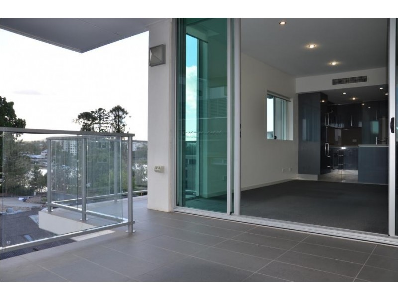 34/42 Ferry Rd, West End QLD 4101