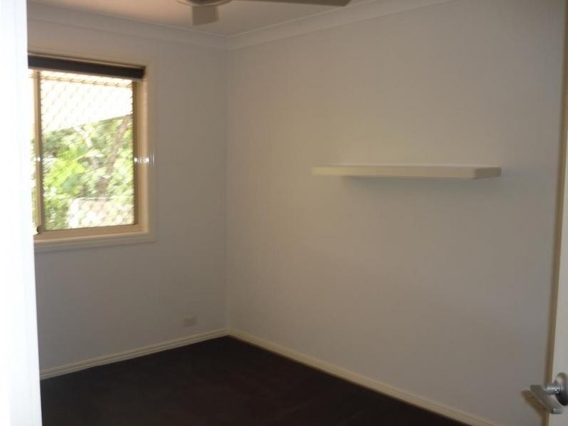 7 Watford Cres, Molendinar QLD 4214
