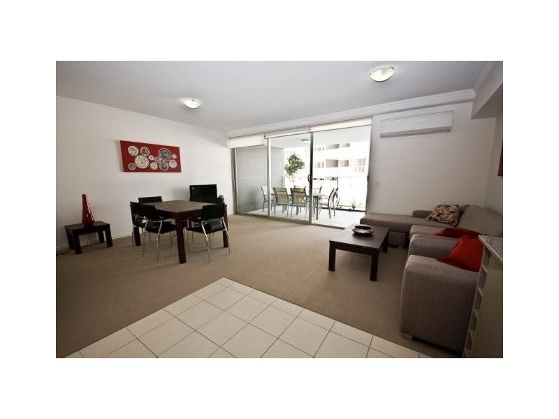 117/ 95 95 Clarence Road, Indooroopilly QLD 4068