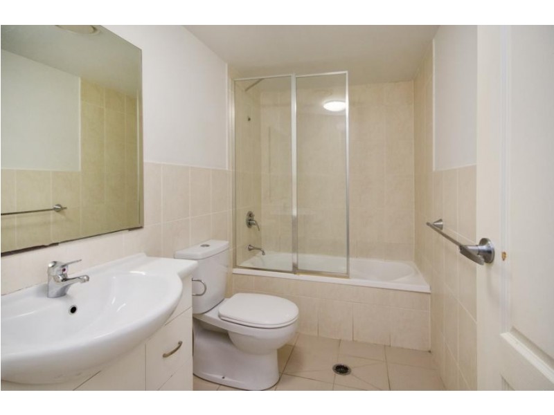 27 Berwick St, Fortitude Valley QLD 4006