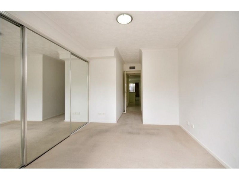 27 Berwick St, Fortitude Valley QLD 4006