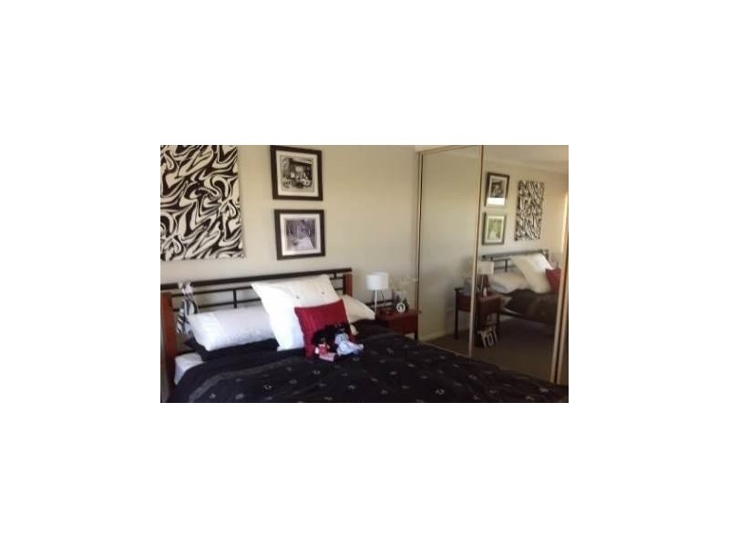 62/1 Ibis Blvd, Eli Waters QLD 4655