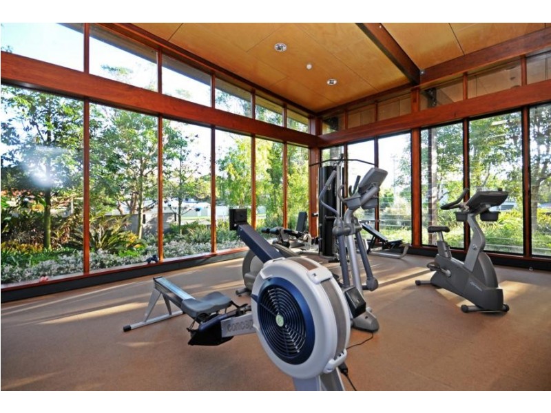 1101/323 Bayview, Hollywell QLD 4216