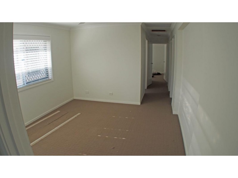 14A Raymond Avenue, Bundall QLD 4217