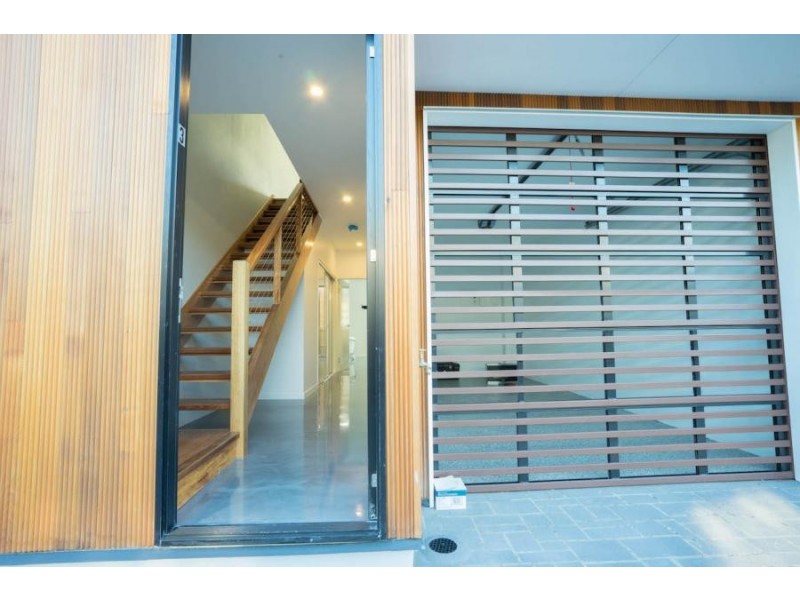 27 BOWEN ST, Windsor QLD 4030