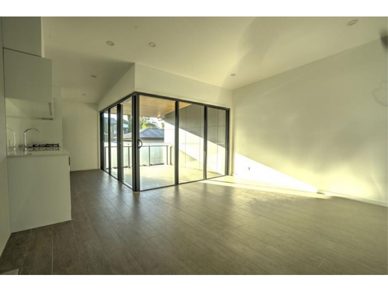 27 BOWEN ST, Windsor QLD 4030