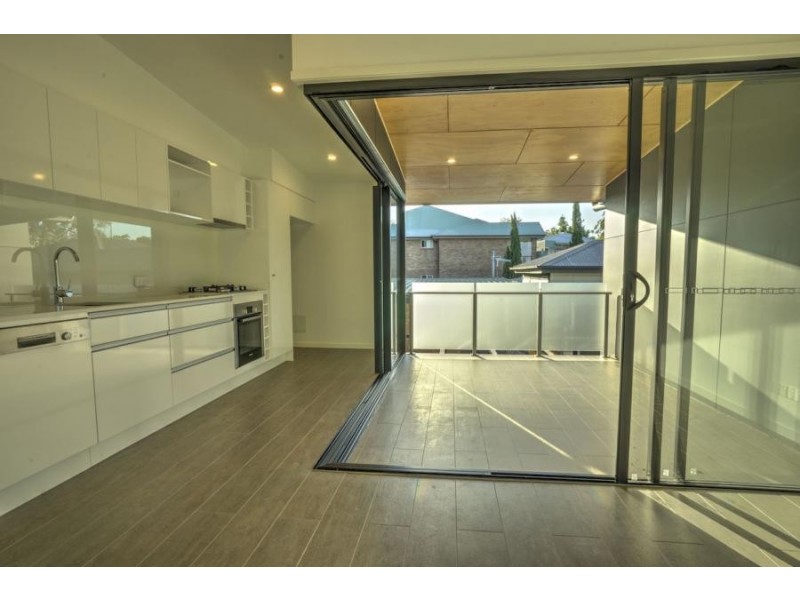 27 BOWEN ST, Windsor QLD 4030