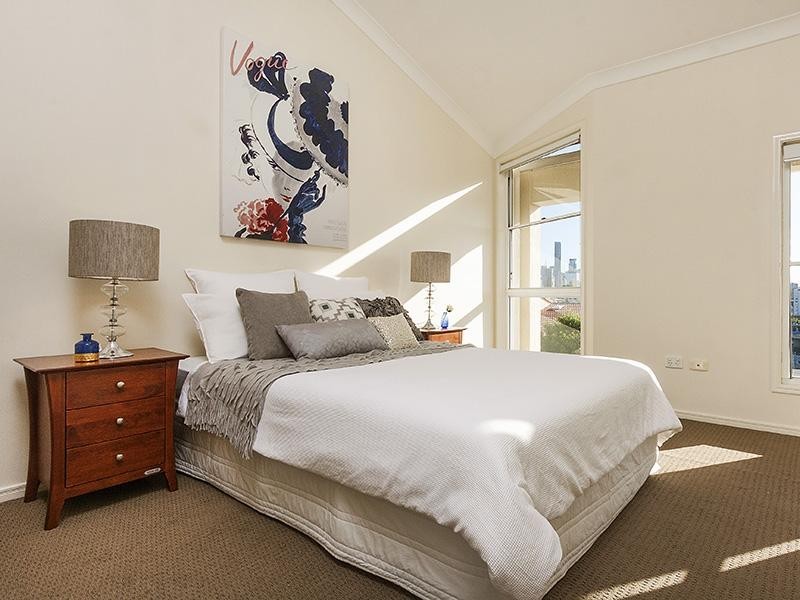 7 Boyd ST, Bowen Hills QLD 4006