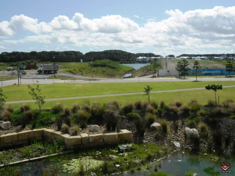 4 Halyard Crescent, Hope Island QLD 4212