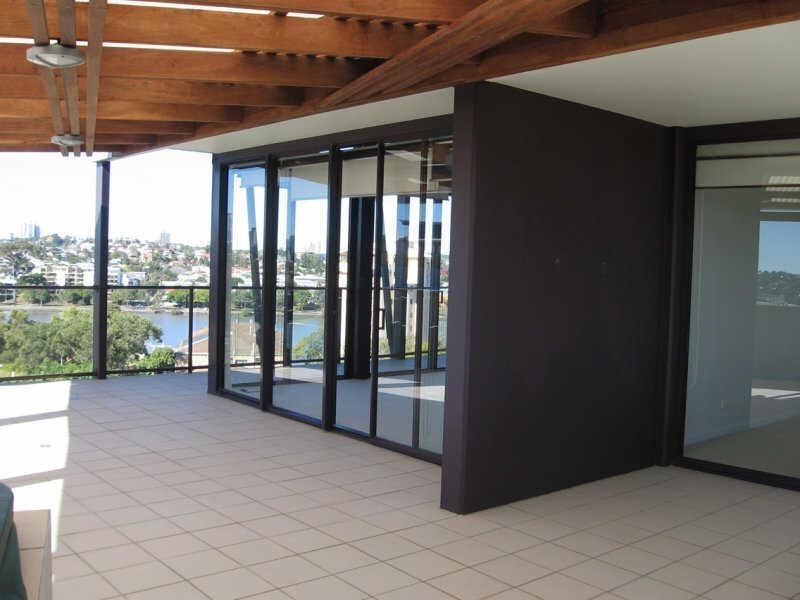 161/8 Land Street, Toowong QLD 4066