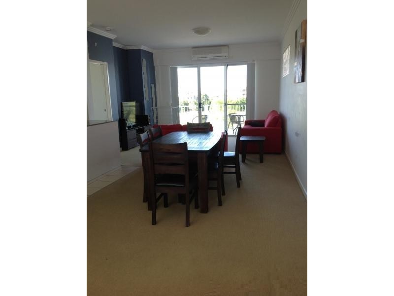 98 University Drive, Varsity Lakes QLD 4227