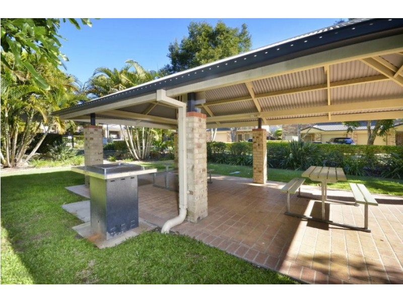 unit 52 / 25 Hogan Place, Seventeen Mile Rocks QLD 4073