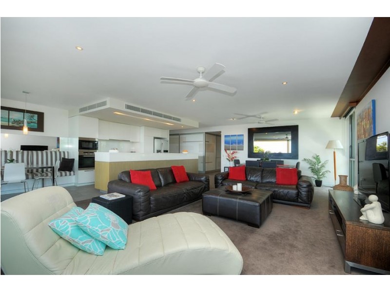 1301/323 Bayview Street, Hollywell QLD 4216